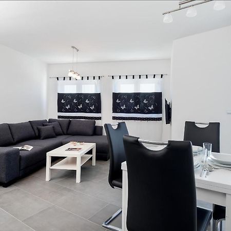 Sunny Biokovo Apartments Baška Voda Exteriér fotografie